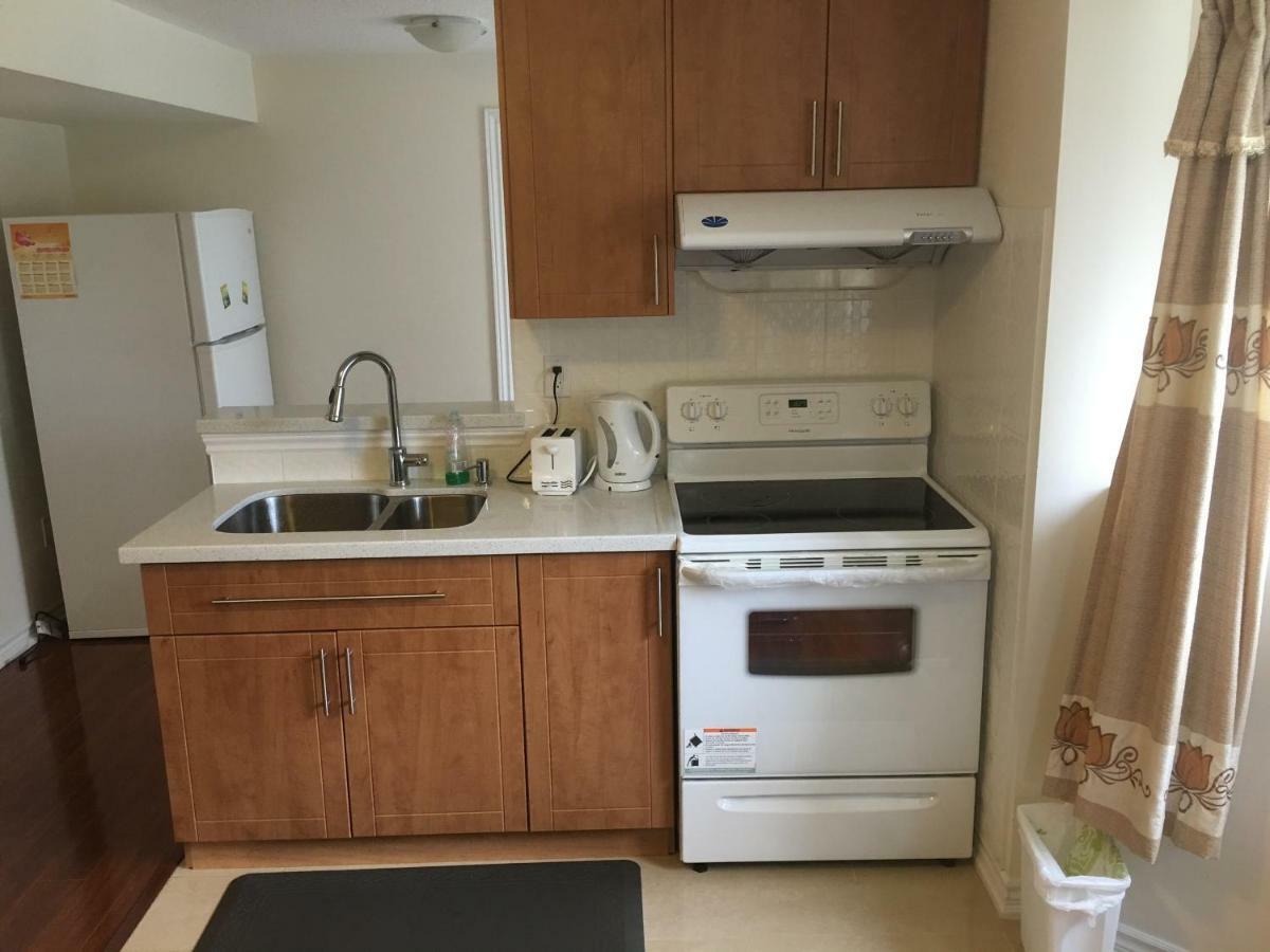 Gorgeous 1Bdr Prime Kitchen Apartment Ajax Bagian luar foto